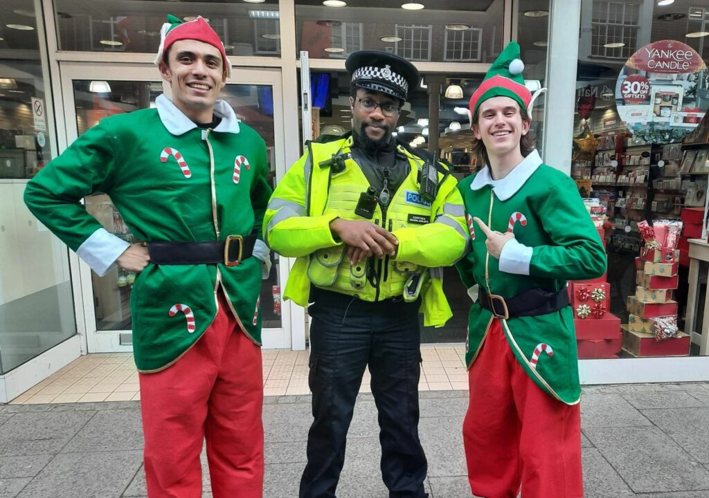 PC Obinna Anoliefo and Santa's elves